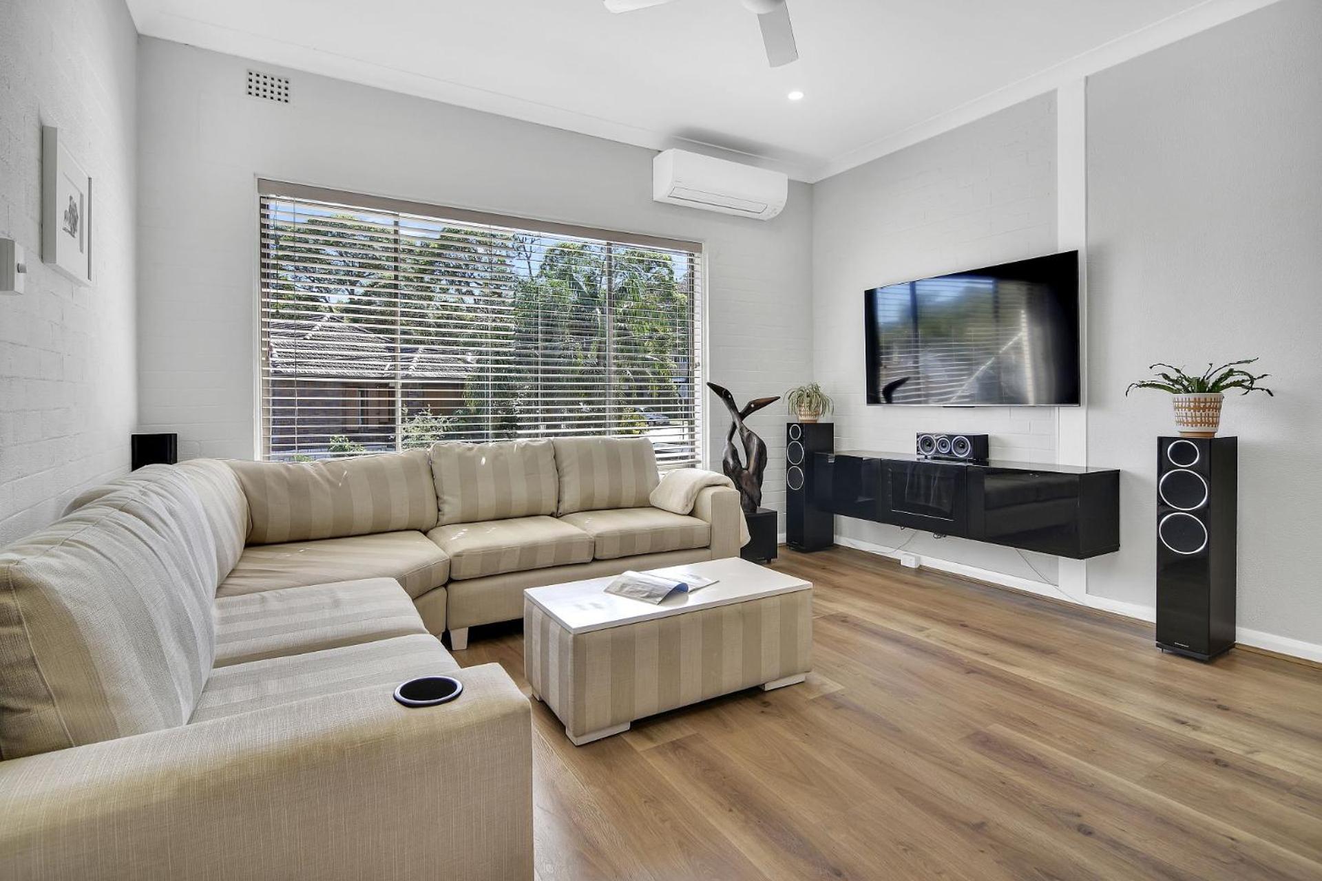 Stylish, Sunny & Spacious 2 Bedroom Apartment, Mosman Sydney Bagian luar foto