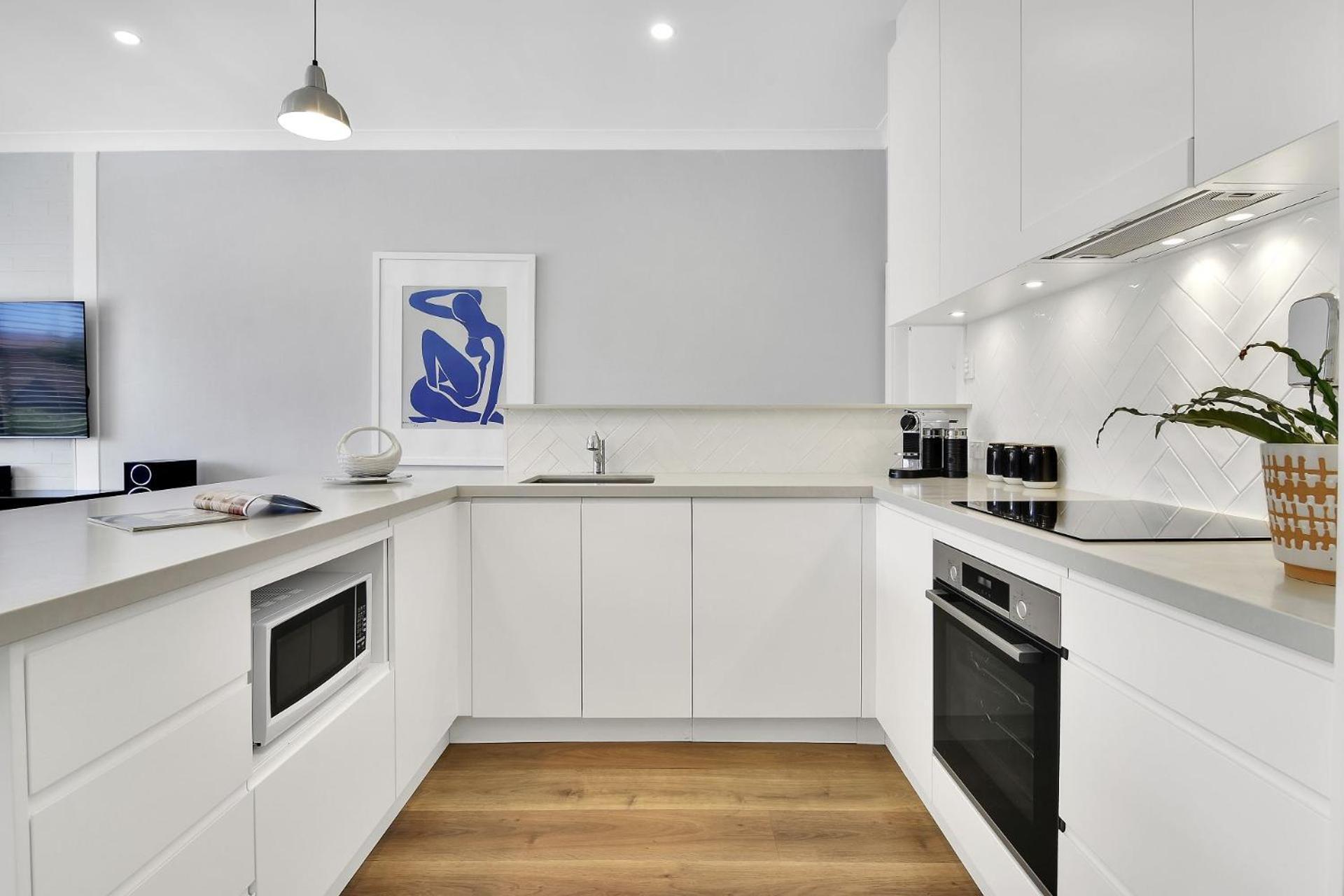 Stylish, Sunny & Spacious 2 Bedroom Apartment, Mosman Sydney Bagian luar foto